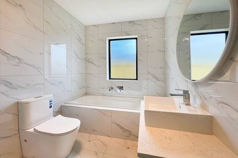 Photo of property in 4 Hoete Way, Tuakau, 2121