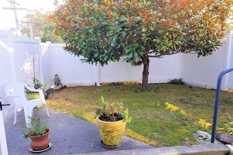 Photo of property in 13a Parau Avenue, Diamond Harbour, 8972