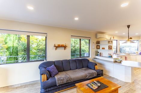 Photo of property in 37 Hetley Crescent, Taradale, Napier, 4112