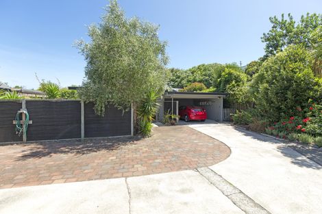 Photo of property in 16 Glengarry Avenue, Manly, Whangaparaoa, 0930