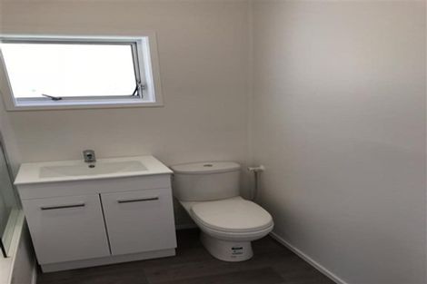 Photo of property in 1/16a Diana Drive, Glenfield, Auckland, 0627