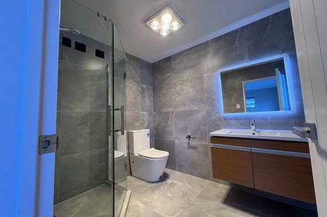 Photo of property in 5 Wicket Lane, Whenuapai, Auckland, 0618