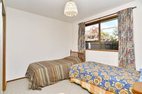 Photo of property in 40 Riverlaw Terrace, Saint Martins, Christchurch, 8022