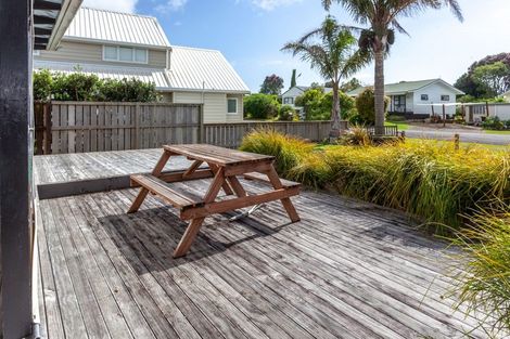 Photo of property in 7 Chestnut Grove, Tairua, 3508