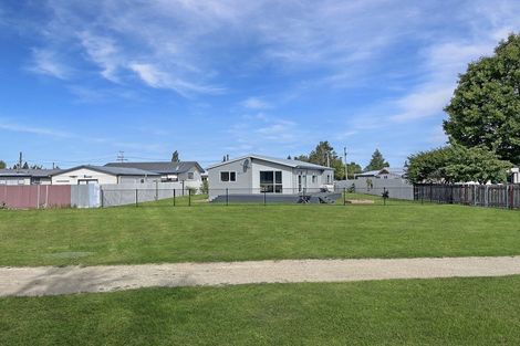 Photo of property in 84 Tekapo Drive, Twizel, 7901