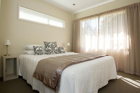Photo of property in 7 Atkinson Road, Hurworth, New Plymouth, 4371