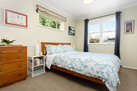 Photo of property in 212 Ngatai Road, Otumoetai, Tauranga, 3110