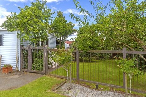 Photo of property in 18 Oak Street, Mangapapa, Gisborne, 4010