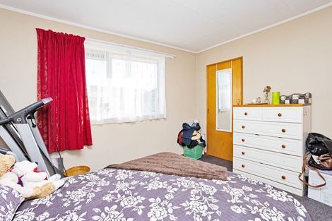 Photo of property in 20 Argyle Street, Kew, Invercargill, 9812