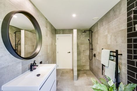 Photo of property in 68 Mcelwee Street, Jervoistown, Napier, 4112