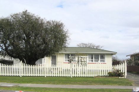 Photo of property in 16 Hyla Road, Haumoana, 4102