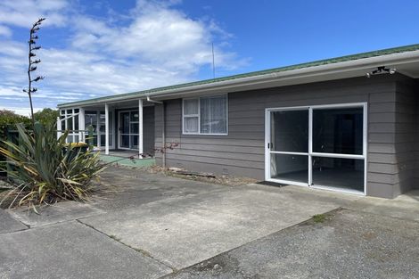 Photo of property in 51 Seabury Avenue, Foxton Beach, Foxton, 4815