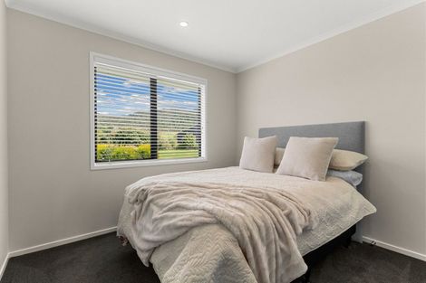 Photo of property in 32 Robert Hastie Drive, Mangawhai, 0573