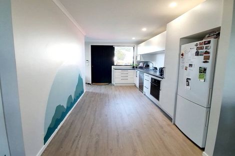 Photo of property in 81a Banks Street, Marfell, New Plymouth, 4310