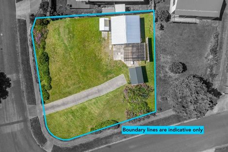 Photo of property in 19 Hicks Crescent, Waikanae Beach, Waikanae, 5036