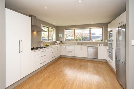 Photo of property in 19a Witbrock Crescent, Burnside, Christchurch, 8053