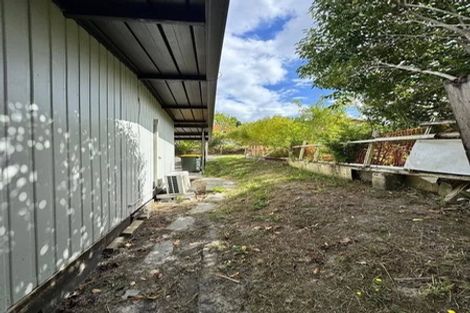 Photo of property in 1/60a View Road, Henderson, Auckland, 0612