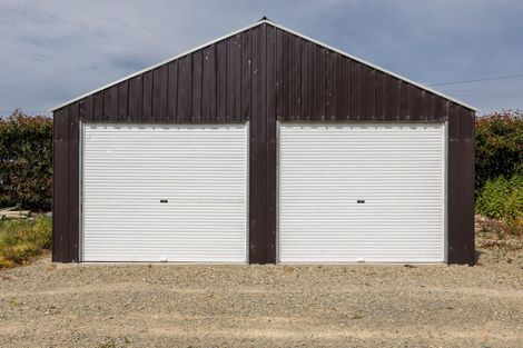 Photo of property in 124 Maytown Road, Waimate, 7978