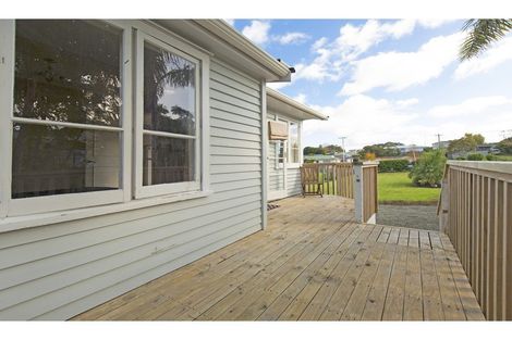 Photo of property in 25 Brandon Road, Manly, Whangaparaoa, 0930