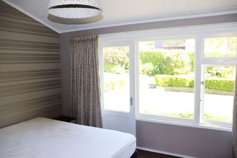 Photo of property in 2 Arthur Street, Holmes Hill, Oamaru, 9401