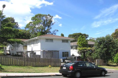 Photo of property in 99 Salamanca Road, Sunnynook, Auckland, 0620