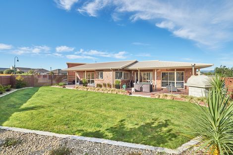 Photo of property in 25 Masefield Terrace, Kelvin Grove, Palmerston North, 4414