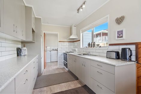 Photo of property in 9 Lockesley Place, Onerahi, Whangarei, 0110