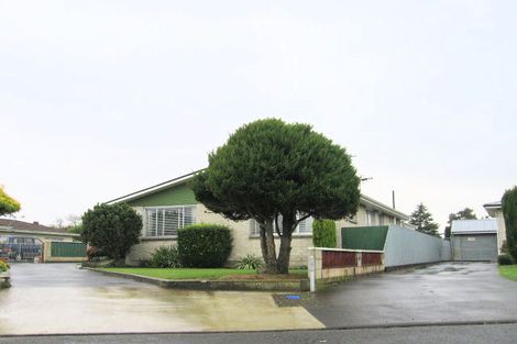 Photo of property in 223 Sunnybank Crescent, Camberley, Hastings, 4120