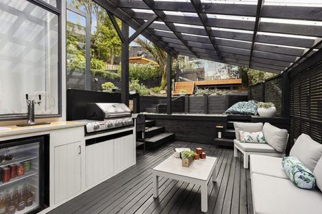 Photo of property in 57 Rhine Street, Island Bay, Wellington, 6023