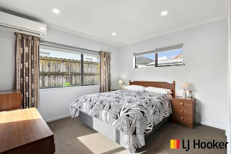 Photo of property in 50 Milson Drive, Papakura, 2110