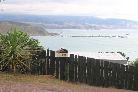 Photo of property in 71 View Road, Houghton Bay, Wellington, 6023