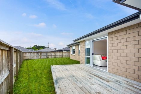 Photo of property in 28 Nellie Drive, Kumeu, 0810