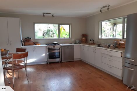 Photo of property in 704 Ngunguru Road, Glenbervie, Whangarei, 0173