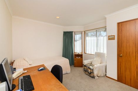 Photo of property in 206 Park Road, Hokowhitu, Palmerston North, 4410