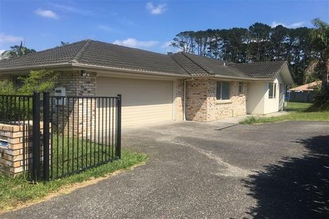 Photo of property in 4 Alderbury Way, Henderson, Auckland, 0612