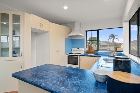 Photo of property in 701 Gloucester Road, Papamoa Beach, Papamoa, 3118