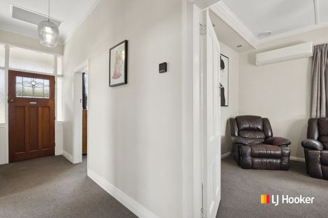 Photo of property in 212 Kenmure Road, Kenmure, Dunedin, 9011