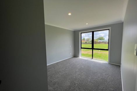 Photo of property in 10 Sanson Place, Levin, 5510