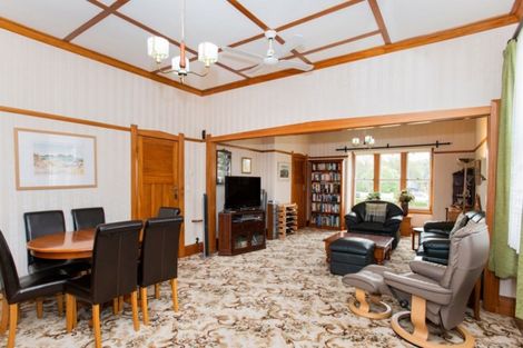 Photo of property in 195 Cobden Street, Gisborne, 4010