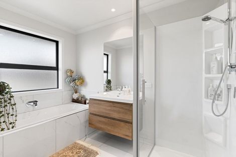 Photo of property in 24 Rose Manor Drive, Springlands, Blenheim, 7201