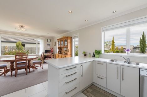 Photo of property in 22 Kakapo Lane, Motueka, 7120