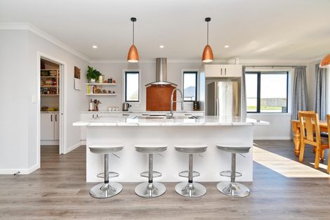 Photo of property in 8 Claremont Crescent, Amberley, 7410