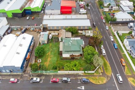 Photo of property in 410-412 Avenue Road West, Hastings, 4122