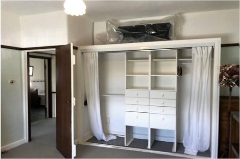 Photo of property in 234 Queens Drive, Lyall Bay, Wellington, 6022