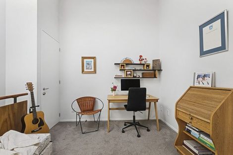Photo of property in Mondrian Townhouses, 5/24 Hanson Street, Mount Cook, Wellington, 6021