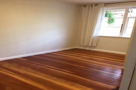 Photo of property in 245 Great North Road, Henderson, Auckland, 0612
