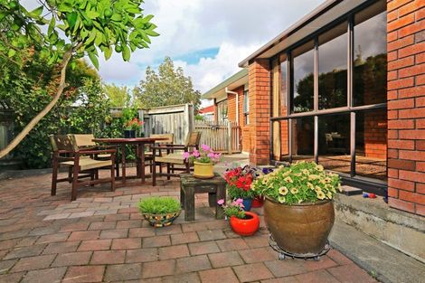 Photo of property in 11 Lennon Grove, Havelock North, 4130