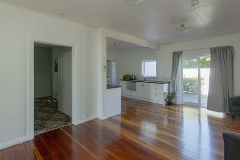 Photo of property in 80 Meeanee Quay, Westshore, Napier, 4110
