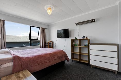 Photo of property in 21a Dorset Avenue, Westown, New Plymouth, 4310