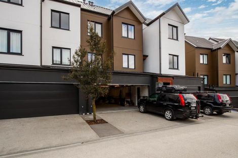 Photo of property in 23/12 George Bullen Lane, Arthurs Point, Queenstown, 9371